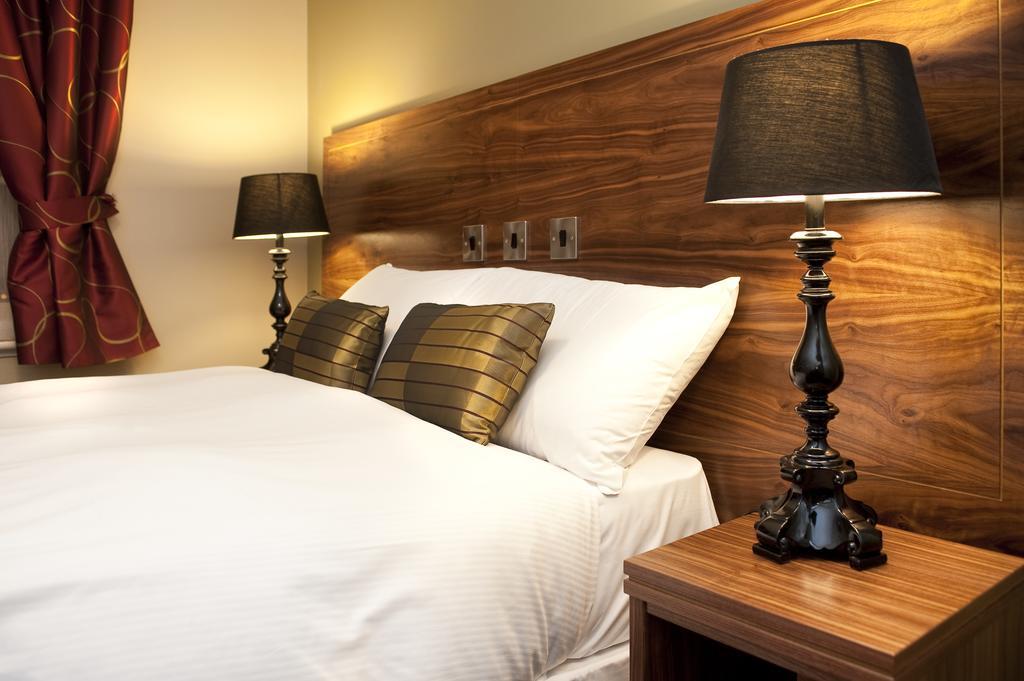 The Shrewsbury Hotel Wetherspoon Pokoj fotografie